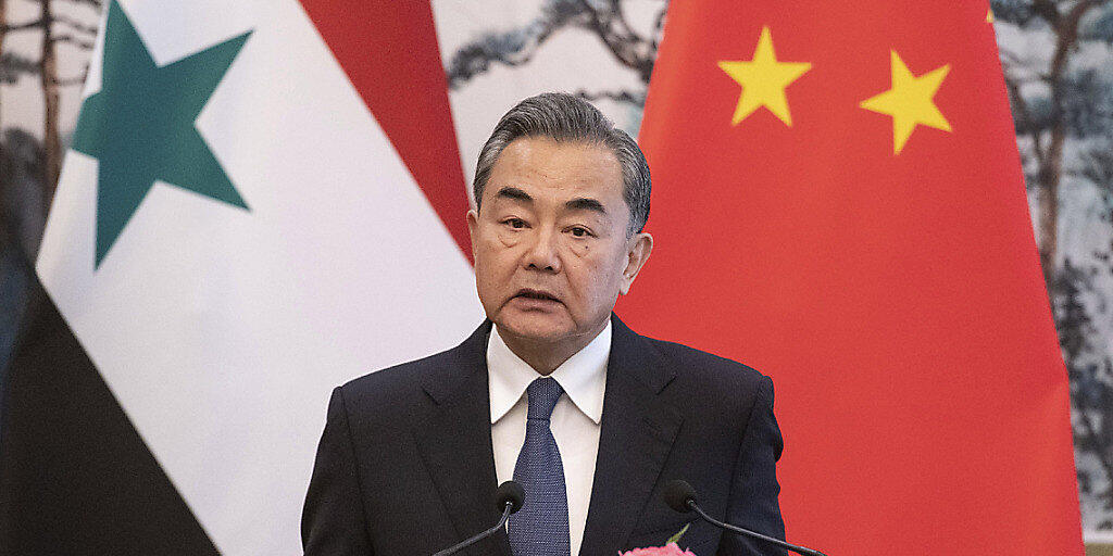 Der chinesische Aussenminister Wang Yi hat mit Blick auf die von den USA angekündigte Entsendung von weiteren tausend Soldaten in die Golfregion gewarnt, es dürfe keine "Pandora-Büchse" geöffnet werden.
