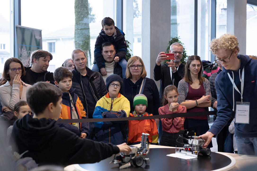 Robo-League bei der Ivoclar in Schaan