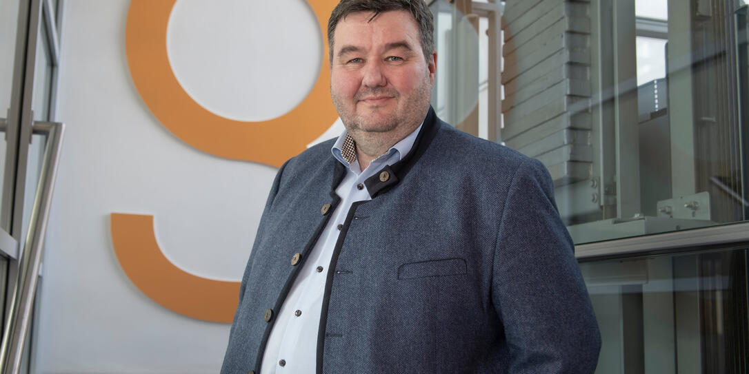 Der Chef/Die Chefin mit Norbert Hasler Druckerei Gutenberg AG Der Chef/Die Chefin mit Norbert Hasler Druckerei Gutenberg AG