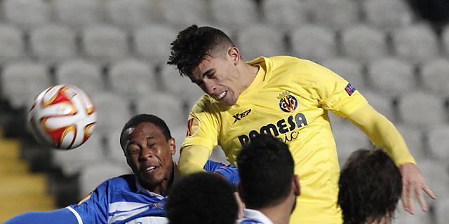 Arsenal holt von Villarreal Innenverteidiger Gabriel (oben) Arsenal holt von Villarreal Innenverteidiger Gabriel (oben)