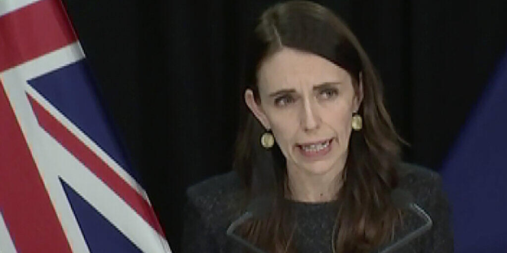 Jacinda Ardern, Premierministerin von Neuseeland, bei einer Pressekonferenz (Videostandbild, bestmögliche Qualität). In der neuseeländischen Großstadt Auckland ist ein vorübergehender Lockdown angeordnet worden. Foto: -/TVNZ/AP/dpa Jacinda Ardern, Premierministerin von Neuseeland, bei einer Pressekonferenz (Videostandbild, bestmögliche Qualität). In der neuseeländischen Großstadt Auckland ist ein vorübergehender Lockdown angeordnet worden. Foto: -/TVNZ/AP/dpa