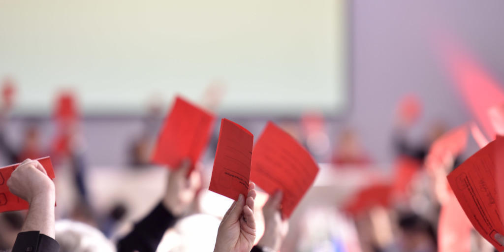 Grosse Einigkeit: Die SP-Delegierten sagten deutlich Ja zur Asylgesetzrevision. Grosse Einigkeit: Die SP-Delegierten sagten deutlich Ja zur Asylgesetzrevision.
