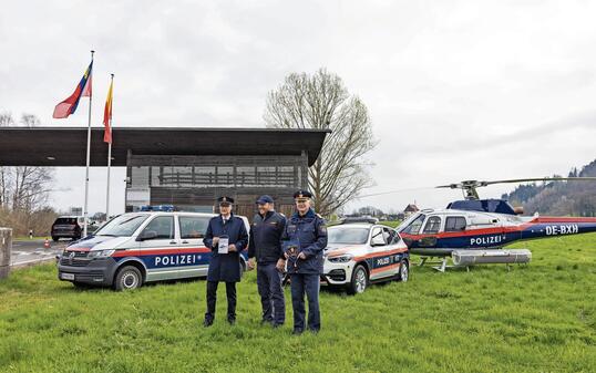 Flugpolizei und Landespolizei in Ruggell