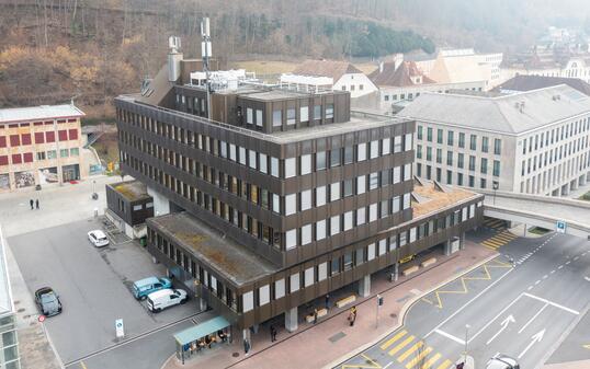 250211 Altes Postgeb&auml;ude in Vaduz soll neuer Platz werden f&uuml;r