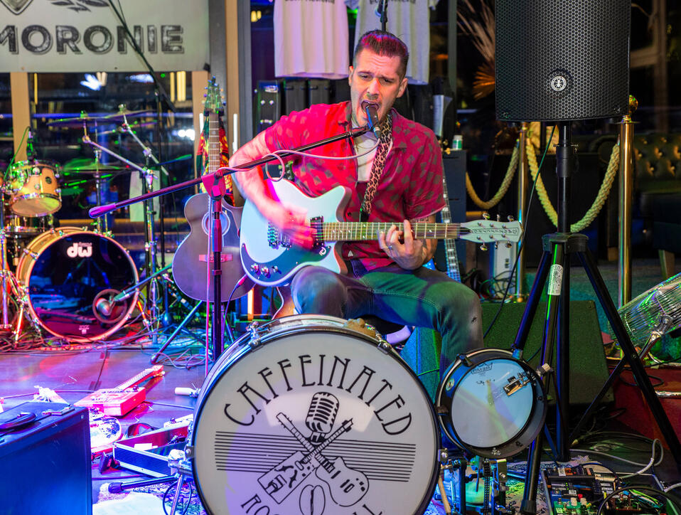Bars & Bands, Buchs