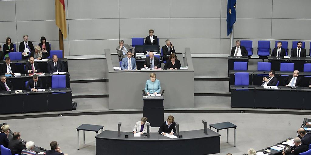 Im deutschen Bundestag könnte ein historischer Entscheid anstehen - falls es das Thema auf die Tagesordnung schafft. (Archivbild)