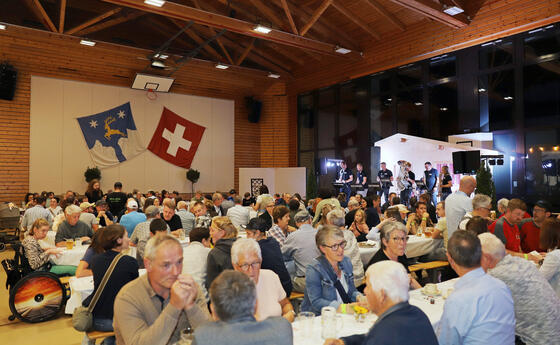 &Auml;LL-Party in R&uuml;thi
