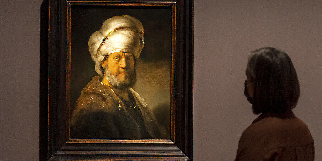 Das Brustbild eines Mannes in orientalischer Kleidung (1635) diente Rembrandt wohl vor allem als Herausforderung, den Turban prunkvoll ins Licht zu stellen.