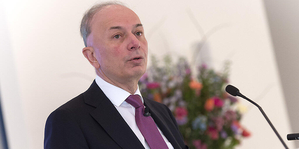 Lindt Chef Verdient Weniger Als Vorganger Vaterland Online