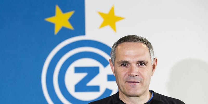 Pierluigi Tami freut sich über einen weiteren Transfer