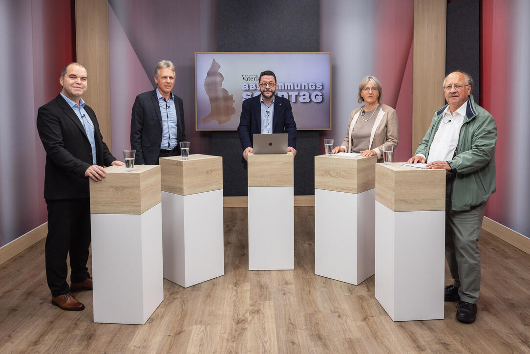 Abstimmungssonntag zum IWF Beitritt (22.09.2024)