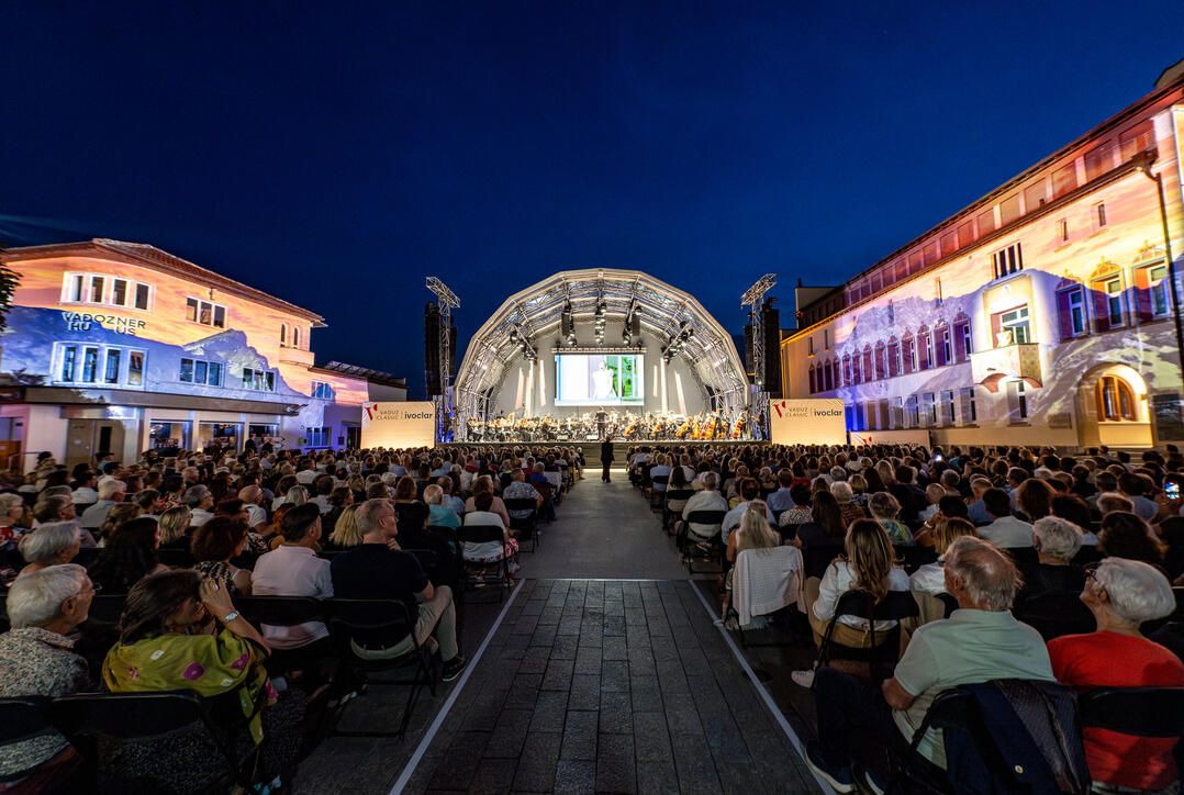 Er&ouml;ffnungskonzert Vaduz Classic Night of the Opera. Nadine Sierra, Javier Camarena und das Sinfonieorchester Liechtenstein, Vaduz (27.08.2026)