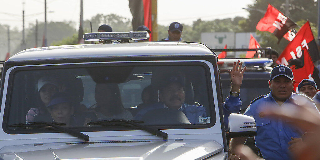 Mit Autokorso, Generalstreik und weiteren Protestaktionen versuchen zahlreiche Menschen in Nicaragua am Freitag gegen die dortige Regierung zu demonstrieren.