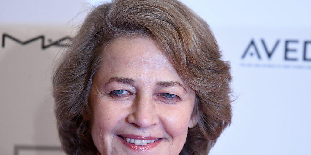 Charlotte Rampling letzten Dezember, als sie den Europ&auml;ischen Filmpreis f&uuml;r ihr Lebenswerk bekam. Mit 70 ist ihr Lebenswerk aber nicht abgeschlossen: Ende Monat k&ouml;nnte sie als versp&auml;tetes Geburtstagsgeschenk einen Oscar bekommen (Archiv).