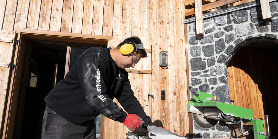 241129 Bauberufe mit Zukunft - Ofenbaue aufgenommen in Ste