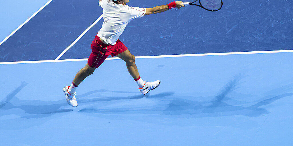 Weder spielt der rekonvaleszente Roger Federer - hier vor Jahresfrist in der 2. Runde - momentan Turniertennis, noch konnten die Swiss Indoors stattfinden