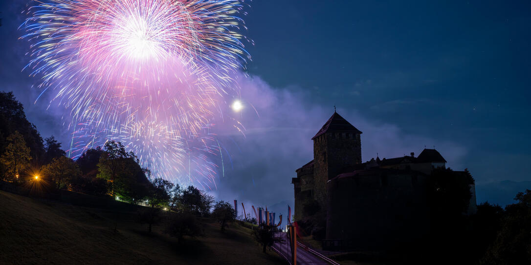 Staatsfeiertag 2024 Feuerwerk Staatsfeiertag 2024 Feuerwerk