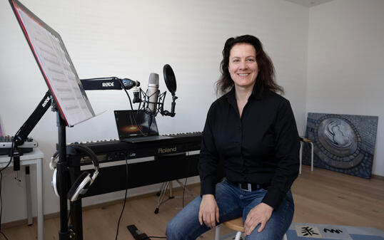 250320 Interview mit Sängerin Katherine Broder