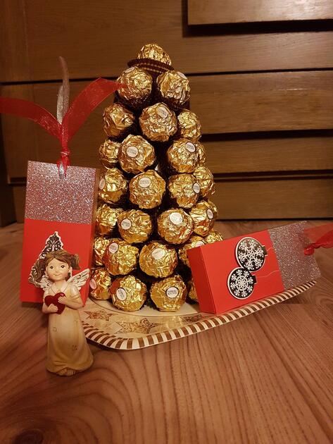 Rebecca Spiller, Mauren