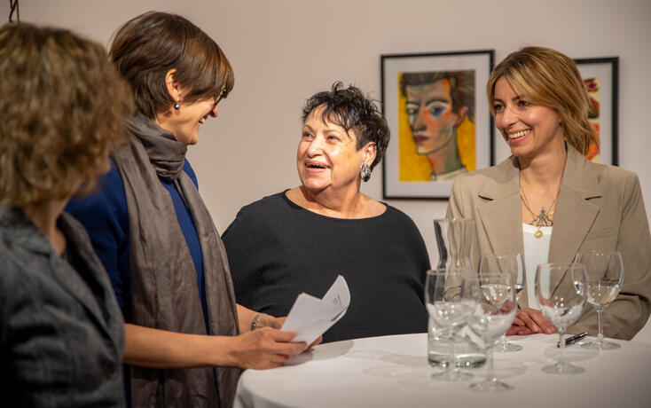 Vernissage &laquo;Kunst verbindet&raquo; mit Gerti Tkavc, Sabine Reginato,