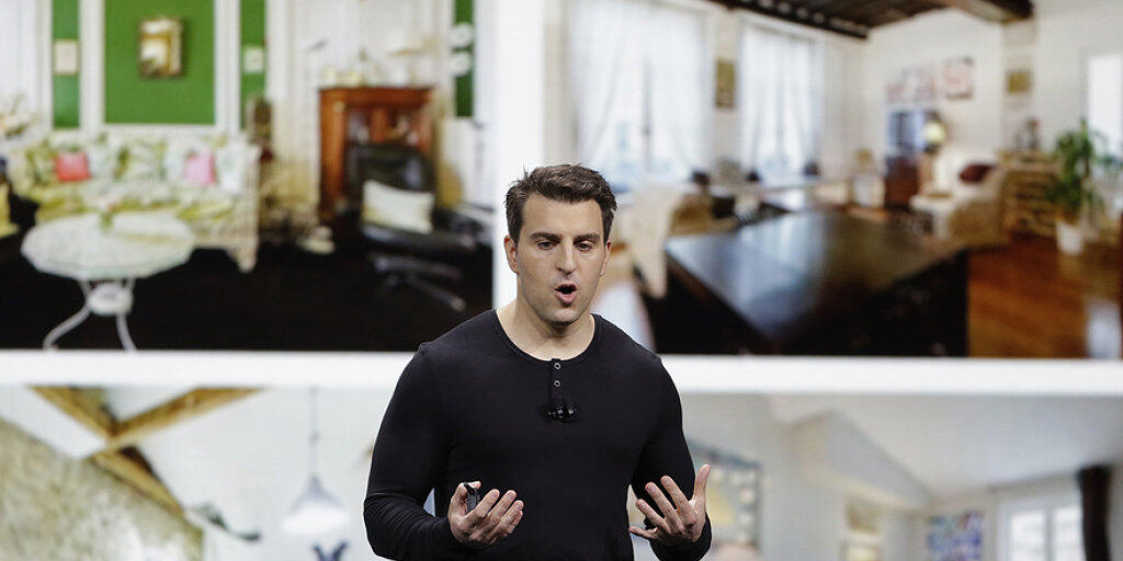 AirBnb-Mitgründer und -Chef Brian Chesky peilt bis 2028 eine Milliarde Übernachtungen pro Jahr an.