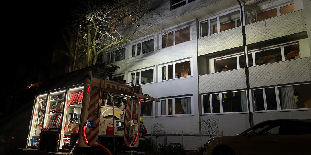 Löscharbeiten beim Altersheim in Rorschach