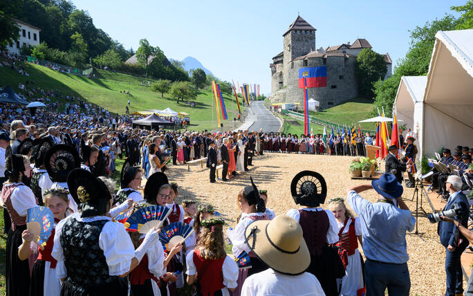 Staatsfeiertag 2026: Staatsakt auf der Schlosswiese (15.08.2026)