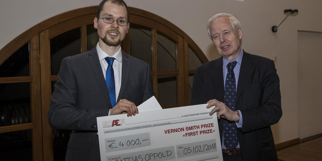 Verleihung Vernon Smith Prize in Vaduz