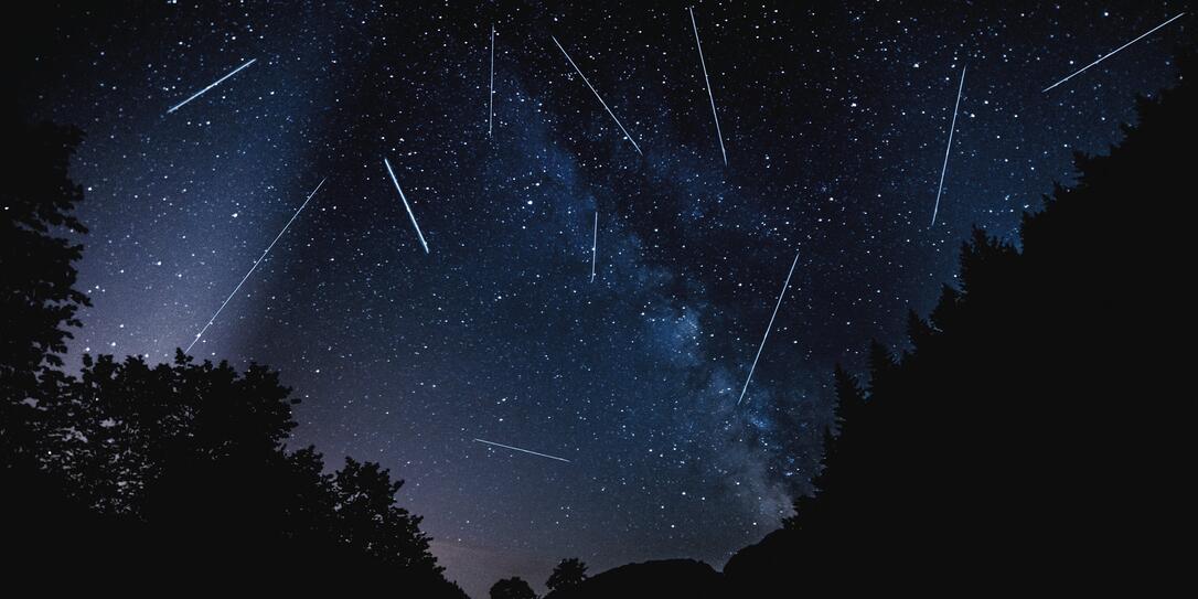 perseids in night time perseids in night time