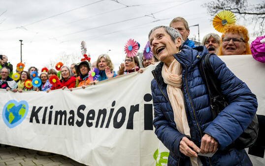 Die Klimaseniorinnen der Schweiz können am Dienstag, 9. April 2024, einen Sieg feiern.