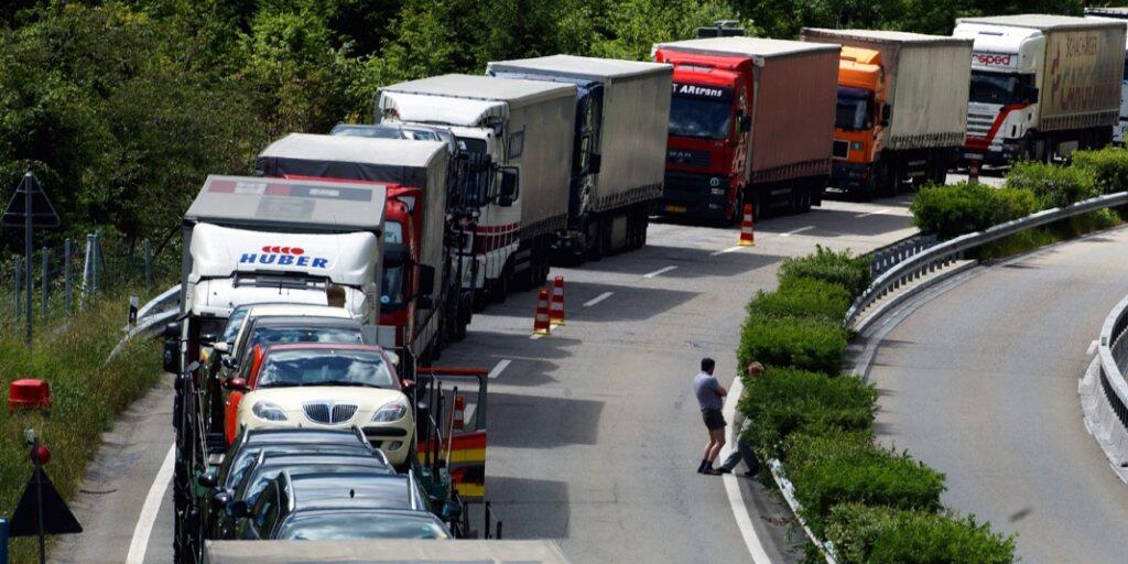 Im ersten Halbjahr 2019 sind schweizweit über 23'000 neue Nutzfahrzeuge neu zugelassen worden. (Archivbild)