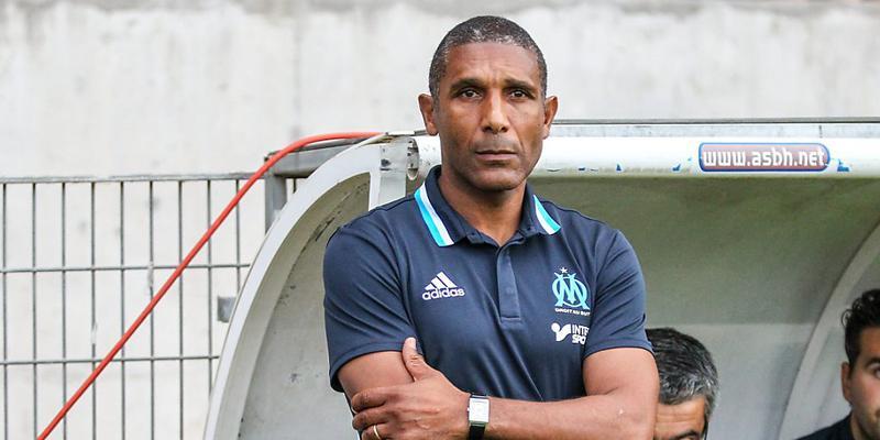 Trainer Franck Passi kann aufatmen - Olympique Marseille hat mit dem Amerikaner Frank McCourt einen neuen Eigentümer gefunden