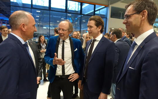 Hasler trifft Kurz