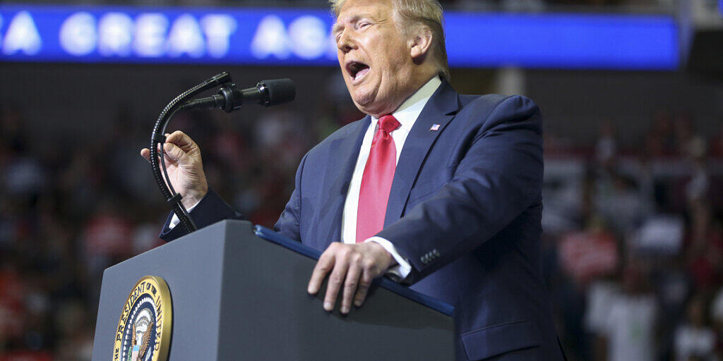 US-Präsident Donald Trump würde sich mit Venezuelas Staatschef Nicolás Maduro treffen - auch dieser wäre einer Zusammenkunft der beiden Politiker nicht abgeneigt. (Archivbild)