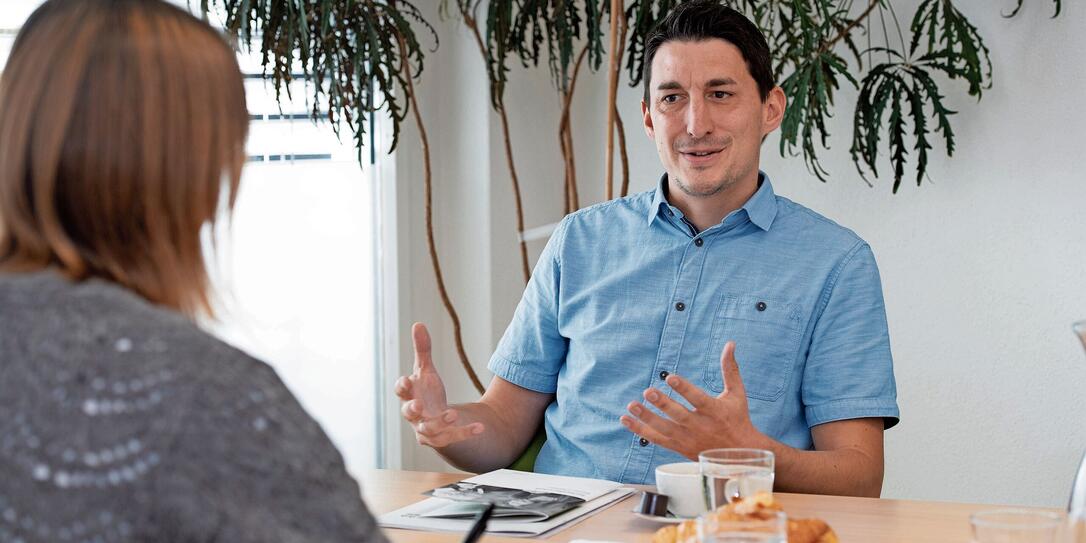 Interview mit Philipp Hanschitz (neuer Geschäftsleiter Sachwalterverein), Triesen Interview mit Philipp Hanschitz (neuer Geschäftsleiter Sachwalterverein), Triesen
