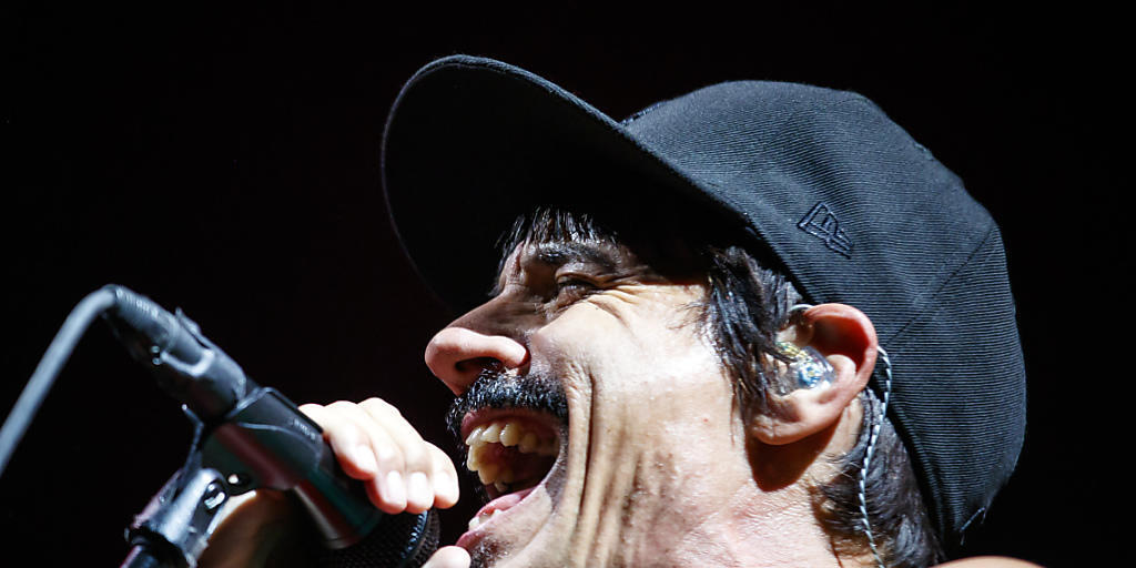 Die Red Hot Chili Peppers vermochten das Paléo-Publikum in Nyon nur mässig zu überzeugen.