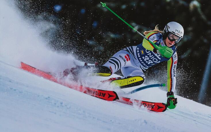 SKI-WELTCUP AM SEMMERING: SLALOM DER DAMEN: HILZINGER (GER)