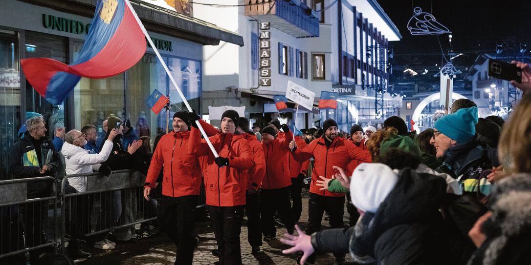 Bei der Er&ouml;ffnungsfeier der Olympischen Winterspiele 2026 in Cortina d&rsquo;Ampezzo wussten die Athleten noch nichts vom finanziellen Zustupf.