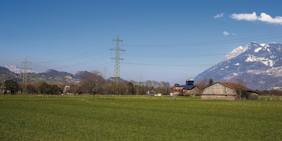 Hochspannungsleitung in Balzers