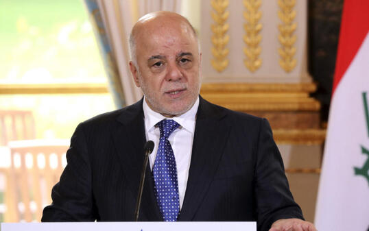 Hat die Rückeroberung der nordirakischen IS-Bastion Hawidscha verkündet: Iraks Regierungschef Haider al-Abadi, hier nach einem Gespräch mit Frankreichs Präsident Emmanuel Macron in Paris.