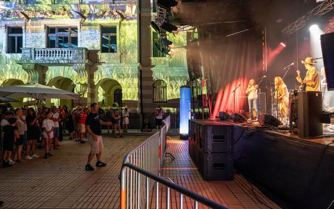 Staatsfeiertag 2026 Volksfest mit Abendprogramm
