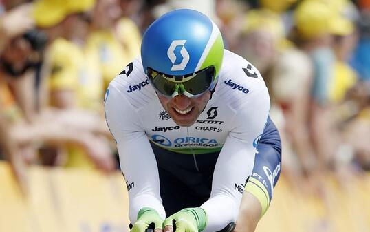 Michael Albasini in voller Fahrt auf der Zeitfahrmaschine