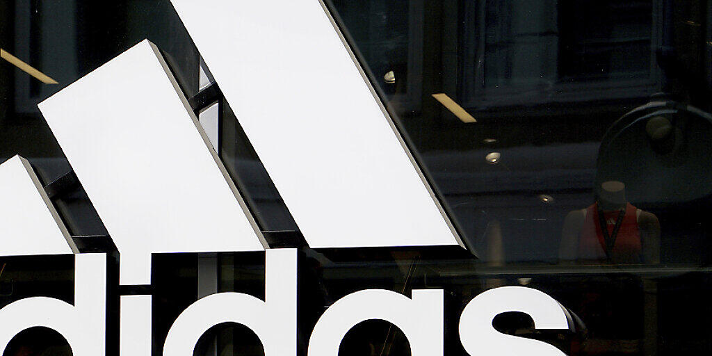 Corona-Krise brockt Adidas dreistelligen Millionenverlust ein. (Archiv) Corona-Krise brockt Adidas dreistelligen Millionenverlust ein. (Archiv)