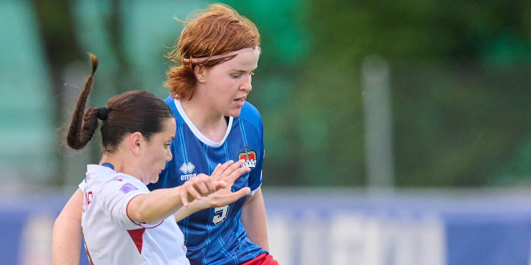 Lena Göppel (r.) entwickelte sich zum zentralen Motor und zur Taktgeberin des Nationalteams.