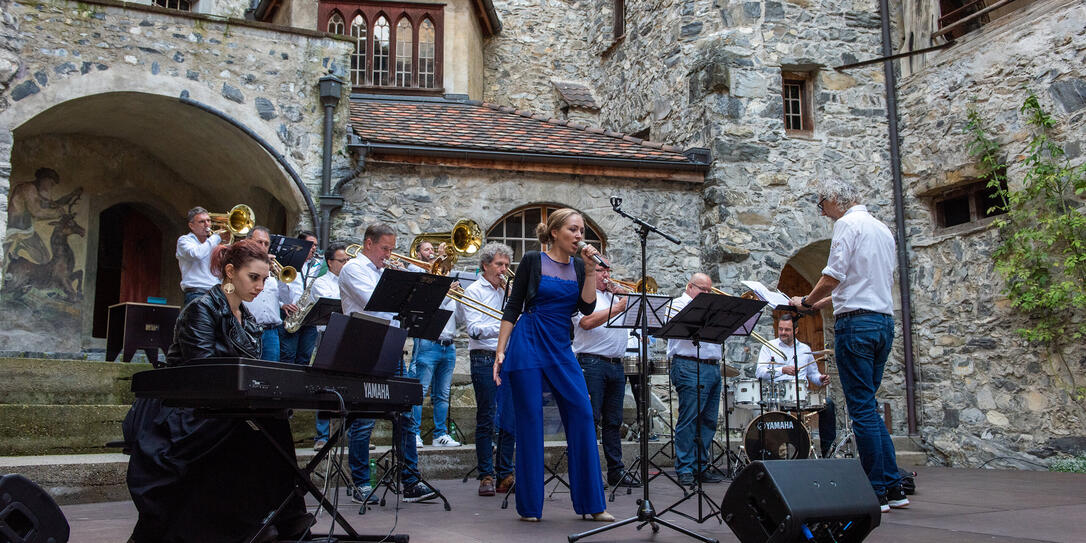 kultur-Treff Burg Gutenberg, Woodless Brassband, Judith Dürr, Balzers
