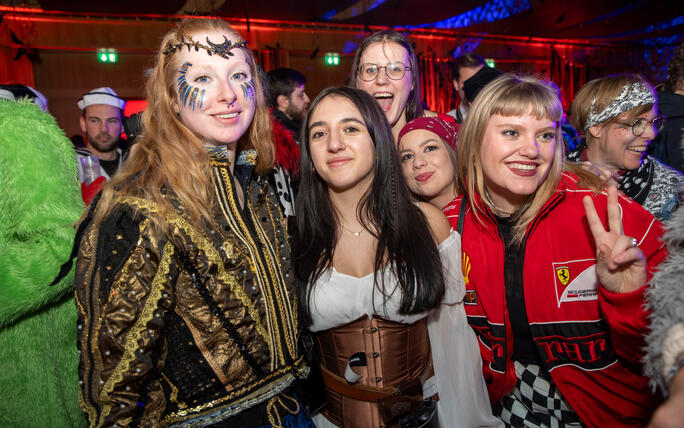 «Schaabumm» Party im Saal Schaan
