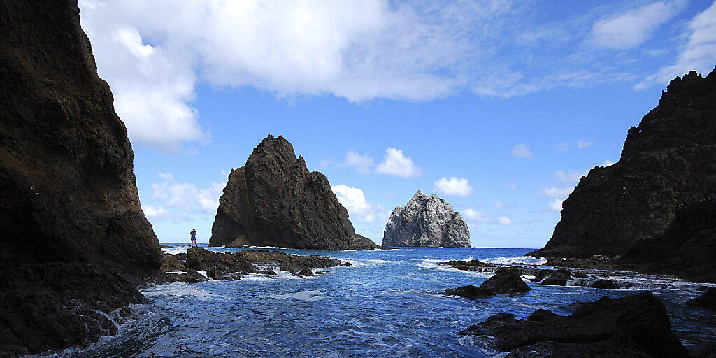 Die Devils Hole Black Rocks sind eine der weitgehend unbekannten Naturschönheiten auf St. Helena. Dank des neuen Flughafens könnte sich die verlassene Atlantikinsel zu einem Touristenmagneten entwickeln.