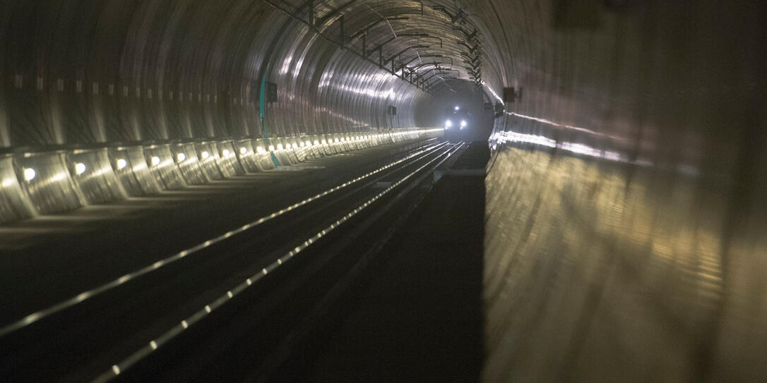 GOTTHARDTUNNEL, BASISTUNNEL, GOTHARDBASISTUNNEL, TUNNELBAU, NEAT, NEUE EISENBAHN ALPENTRANSVERSALE, ALPTRANSIT, ERLEBNISFENSTER,