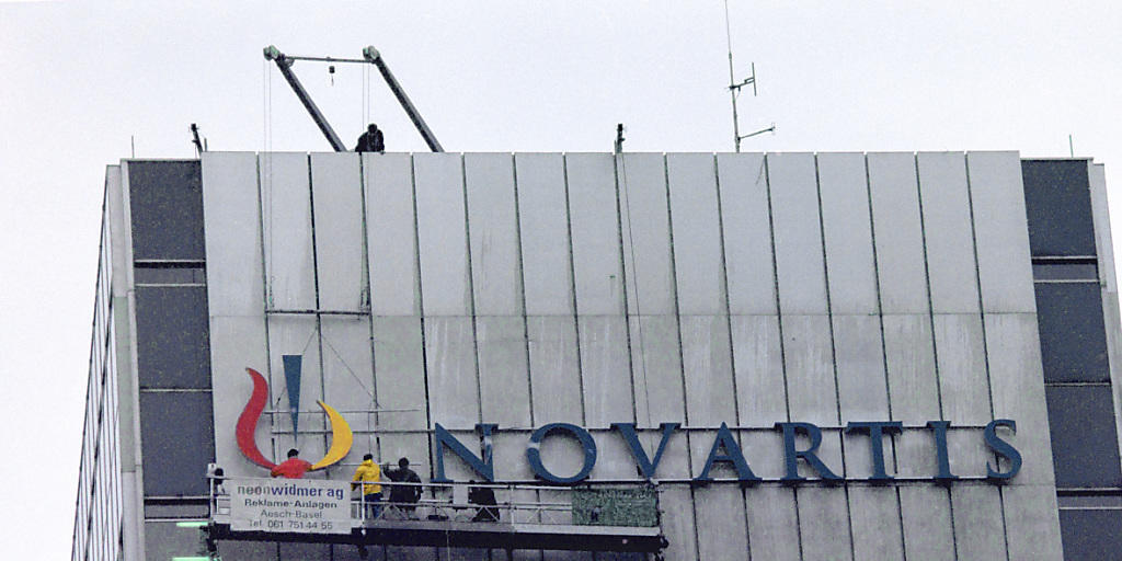 Novartis baut sich um: Aus der bisherigen Pharmasparte werden zwei Divisionen, eine für das Krebsgeschäft und eine für die restlichen Medikamente. (Archivbild)