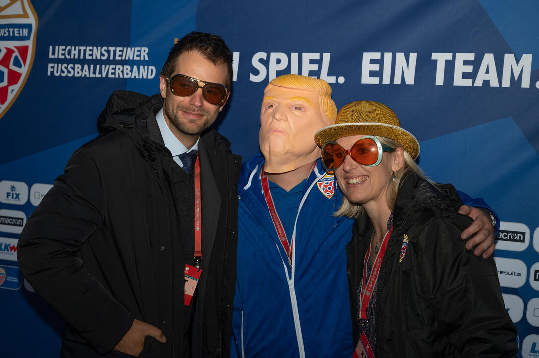 Fans beim Spiel Liechtenstein-Italien